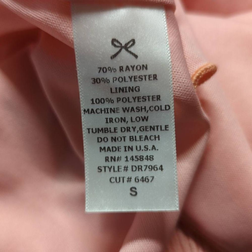 EVERLY Dress Woman's Small Light Pink Cold Shoulder Ruffled Crinkle Keyhole‎ - Picture 9 of 10